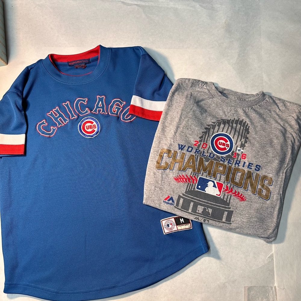 Majestic Blue and Gray Chicago Cubs Short Sleeve Tees Size Medium